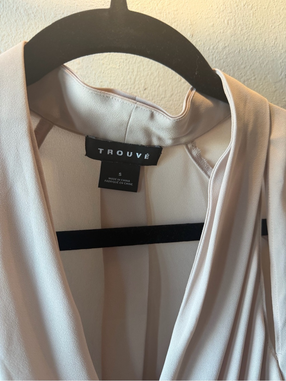 Trouve Pale Blush Draped V-Neck Blouse